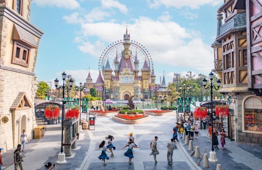 Vietnam Tour Package